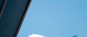 Bestes Flugwetter herrschte gestern an vielen Airports. Ausfälle gab es kaum. Foto: dapd