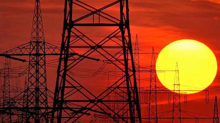 Die historische Wende ist jetzt amtlich, Bundespräsident Wulff hat das Gesetz unterzeichnet. Der Ausstieg aus dem Atomkraft wird unter anderem einen Ausbau der Energienetze erforderlich machen. 