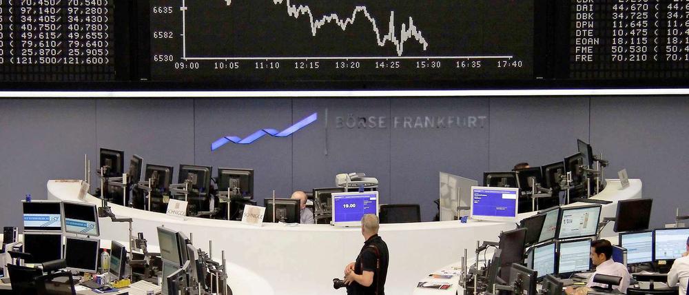Der Kurssturz an der Frankfurter Börse ist überdeutlich.
