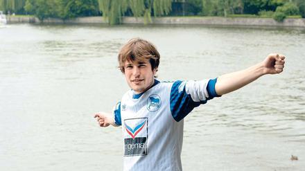 Im vorigen Sommer, kurz nach dem Abstieg, griff der TU-Student Daniel Rimkus für Umwelttechnik zur Gitarre und komponierte drauflos.