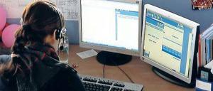 Verkabelt. Telefonjobs werden in Berlin immer zahlreicher.