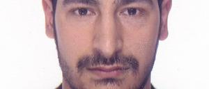 Mehr Bart, längere Haare: Mit diesem Foto sucht die Polizei nach dem flüchtigen Mehmet Yildirim.