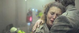 Zu intensiv. Kommissar von Meuffels (Matthias Brandt) und Anna Burnhauser (Anna Maria Sturm) überleben das Bombenattentat in einem Münchner Fußgängertunnel. Foto: BR
