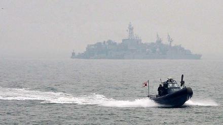 Wieder Konflikte zwischen Nord- und Südkorea. Dieses Archivbild vom 1. Dezember 2010 zeigt ein südkoreanisches Boot mit Kurs auf die Insel Yeonpyeong.