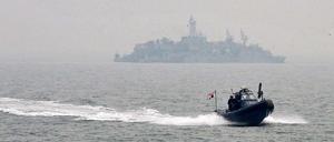 Wieder Konflikte zwischen Nord- und Südkorea. Dieses Archivbild vom 1. Dezember 2010 zeigt ein südkoreanisches Boot mit Kurs auf die Insel Yeonpyeong.