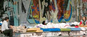 Seit knapp zwei Wochen leben drei Roma-Familien im Görlitzer Park.