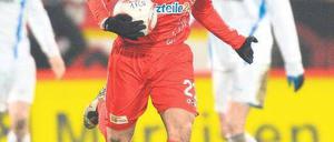 Schrei nach Toren. Halil Savran hofft heute bei Dynamo Dresden auf seinen ersten Saisoneinsatz für Union. Foto: dpa