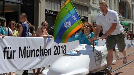 In München war man am Tag der Olympia-Entscheidung noch voller Hoffnung und probte schon mal den Ernstfall.