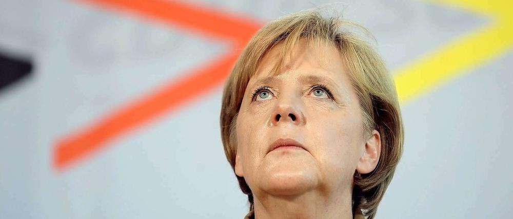 In der CDU regt sich Widerstand gegen das Agieren von Parteichefin Angela Merkel.