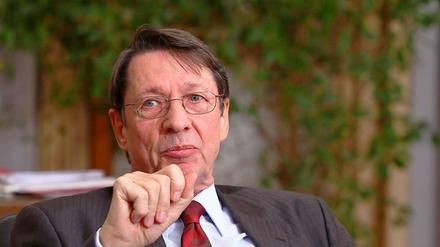"Sorgfalt vor Schnelligkeit", sagte Innensenator Ehrhart Körting am Donnerstag. Die Stelle des Polizeipräsidenten wird wohl erst nach der Abgeordnetenhauswahl besetzt.