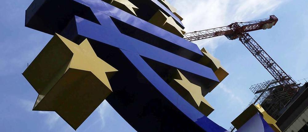 Der Druck auf Berlin in Sachen gemeinsamer europäischer Staatsanleihen (Euro-Bonds) wächst.