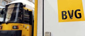 BVG-Kunden dürfen aufatmen: Am Dienstag fahren Busse und Bahnen in Berlin.