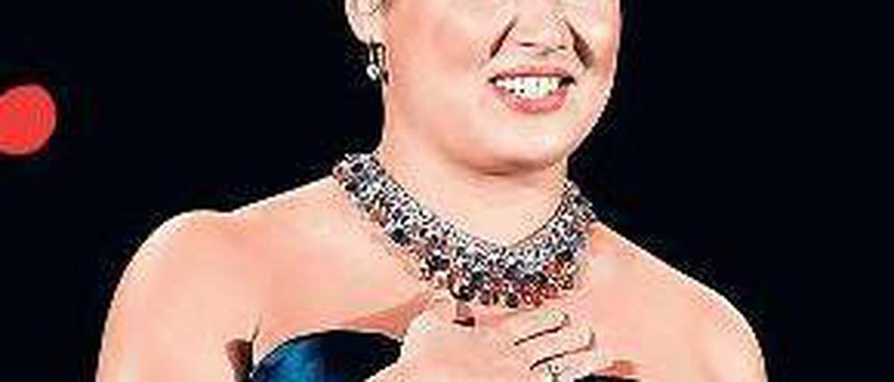 Achtung, Arie! Anna Netrebko kommt wieder in die Waldbühne. Foto: dapd