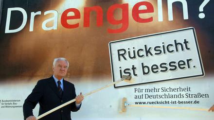 Manfred Stolpe hat die Bezeichnung "kleine DDR" für Brandenburg auch schonmal als Lob gedeutet. SPD-Mitglied sei er geworden, "weil die zuerst gefragt haben". 