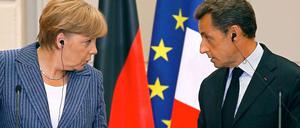 Bundeskanzlerin Angela Merkel und Frankreichs Staatspräsident Nicolas Sarkozy nach ihrem Treffen in Paris. 
