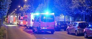 Brandstifter haben sich offenbar Prenzlauer Berg als neuen Schwerpunkt ausgeguckt: In der Prenzlauer Allee und anliegenden Straßen brannte es in der Nacht zu Mittwoch gleich mehrfach.
