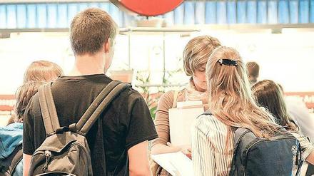 Weniger und doch zu viel. In den vergangenen fünf Jahren sank die Arbeitslosenquote in Berlin von 17,5 auf 13,5 Prozent.