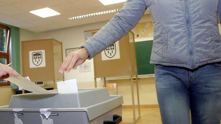 Je weniger Menschen zur Wahl gehen, desto besser stehen die Chancen extremistischer Parteien. Deshalb hoffen Berlins Demokraten auf eine hohe Wahlbeteiligung am 18. September.