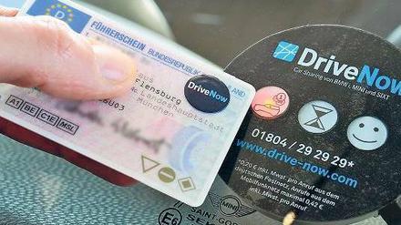 Chip und los. Registrierte Drive-Now-Kunden erkennen ihr Auto am Logo. 