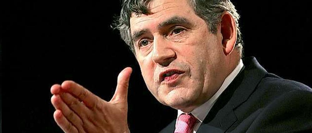 Große Worte: Unter der Überschrift "Saving the Euro Zone" nimmt Britanniens Ex-Premier Gordon Brown in der "New York Times" Deutschland und vor allem die deutschen Banken aufs Korn.