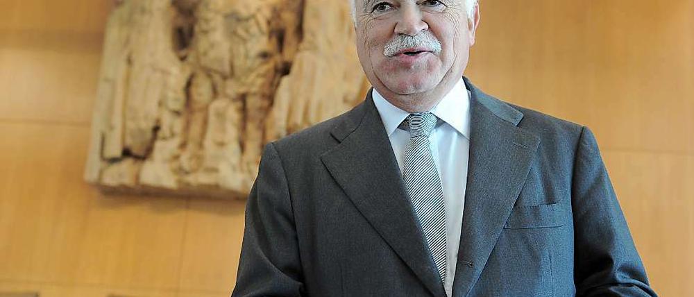 Peter Gauweiler (CSU) klagte vor dem Verfassungsgericht gegen die Griechenland-Hilfen.