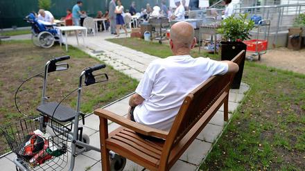 Vor 50 Jahren kamen die ersten Gastarbeiter, nicht alle wurden heimisch. In diesem Pflegeheim in Kreuzberg sind Menschen ausländischer Herrkunft untergebracht.