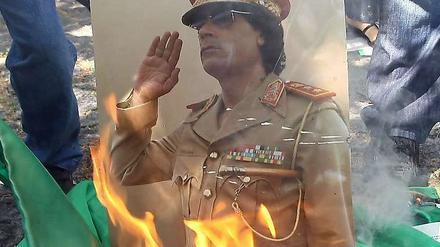 Die Zeit von "Bruder Oberst" ist abgelaufen, aber was Libyen nach Gaddafi für ein Land wird, steht in den Sternen. Stabilität und Demokratie unter einem Hut sind im Maghreb nicht gerade selbstverständlich.