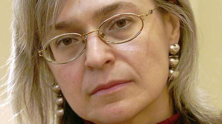 Vor knapp fünf Jahren wurde die kremlkritische russische Journalistin Anna Politkowskaja ermordet. Nun ist einer der mutmaßlichen Hintermänner festgenommen worden.
