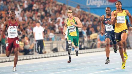 Die anderen sind schneller. Karbonprothesen-Läufer Oscar Pistorius wird Letzter im Halbfinale über 400 Meter, schreibt aber dennoch Sportgeschichte.