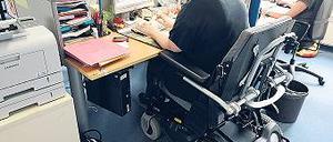 Glücksfall Job. Trotz des Aufschwungs sind mehr Schwerbehinderte arbeitslos. Foto: dpa