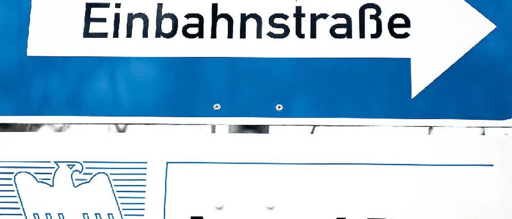 Ich bin dann mal weg. Früher war die Ferne oft zweite Wahl für gescheiterte Manager. Heute schätzen viele die Möglichkeiten, die sich dort bieten. Foto: dpa
