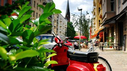 Willkommen in Prenzlauer Berg! Begleiten Sie uns auf einen Bummel in Bildern durch den Stadtteil. Hier stehen...
