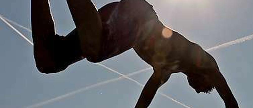 Kopfüber hinein ins Vergnügen. Pankow geht es richtig gut.