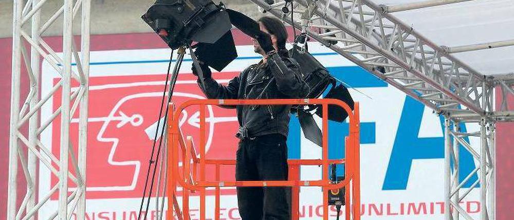 Die Show kann beginnen. Von Freitag an ist die Ifa für das gemeine Volk geöffnet. Bereits am Mittwoch gab es erste Präsentationen für Medienvertreter: Rund 1600 Journalisten aus aller Welt haben sich angemeldet. Foto: dpa