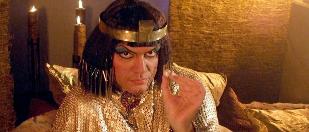 Wissen macht Ah! Kerkeling als Kleopatra. Ob er „Wetten, dass...?“-Moderator wird, lässt er offen