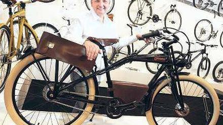 Bike aus Berlin. Lorenz Hoser, Chef des Herstellers Hawk, setzt auf Design und Elektromotoren. Das Modell Hudson hat eine mittlere Reichweite von 40 Kilometern. 
