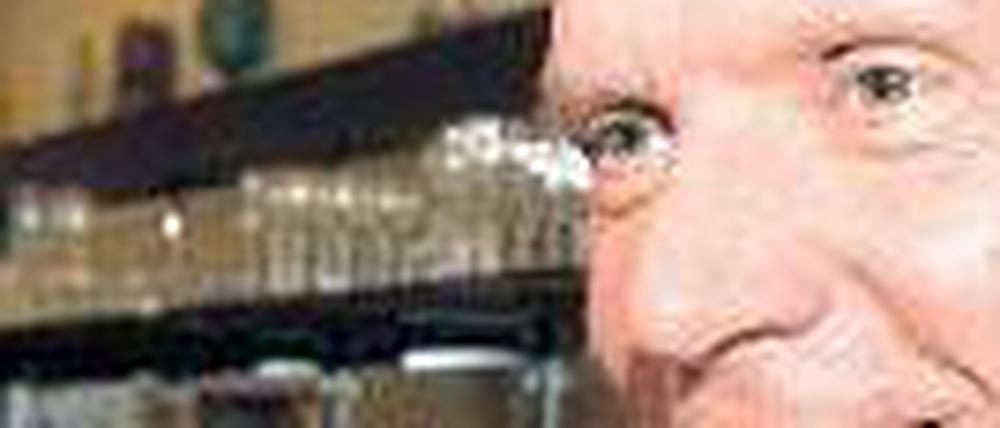 Sekt oder Selters? Helmut Holter, Spitzenkandidat der Linken. 