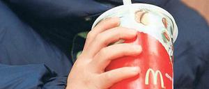 Cola statt Tee. In China ändern sich die Ess- und Trinkgewohnheiten. 