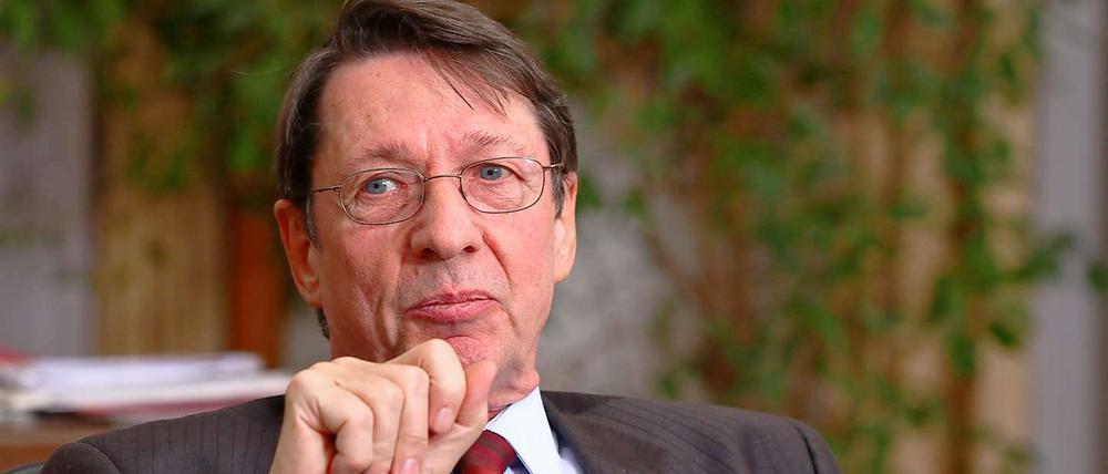 Innensenator Körting warnt vor Terrorgefahr.