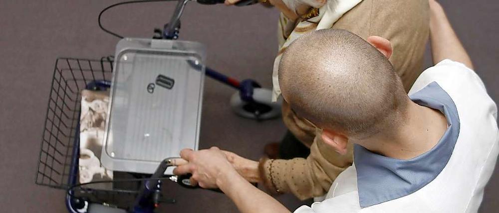 Um an höhere Entgeltsätze der Krankenkasse zu gelangen, sollen höhere Pflegestufe der Bedürftigen vorgetäuscht worden sein.