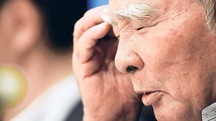 Aus und vorbei. Osamu Suzuki verkündet am Montag in Tokio das Ende der Allianz mit Volkswagen. Foto: dpa