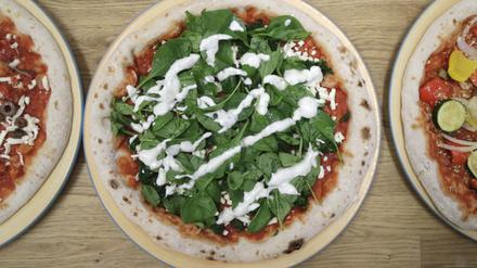 Einfach eine Pizza backen, das ist ohne Vorbereitungen mit recht hohem Aufwand verbunden.