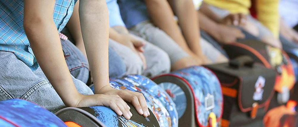 Ob die Schulen zu homogenen Klassen zurückkehren dürfen oder weiterhin Erst- und Zweitklässler mischen müssen, erfahren die Eltern erst kurz vor Beginn der Anmeldefrist.