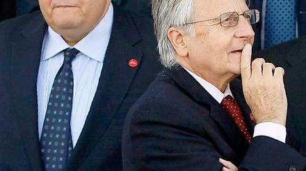 Nicht ganz auf einer Linie? Griechenlands Finanzminister Venizelos (l.) beäugt EZB-Chef Trichet beim Ecofin-Treffen in Breslau.