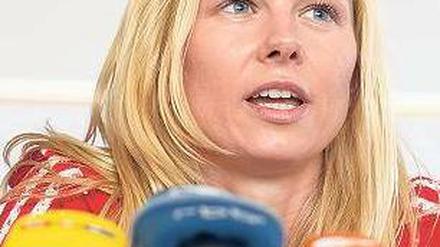 Späte Rede. Sieben Wochen nach der Schwimm-WM begründet Britta Steffen ihre schwache Leistung. Foto: dapd