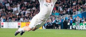 In anderen Sphären. Mit Chris Ashton und den Engländern kann es die deutsche Rugby-Nationalmannschaft nicht aufnehmen. Foto: dapd