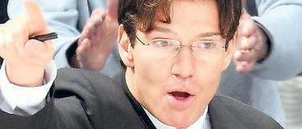Uwe Krupp, seit dieser Saison Manager und Trainer der Kölner Haie, war sechs Jahre lang Bundestrainer. Als erster deutscher Spieler gewann Krupp in der NHL den Titel.