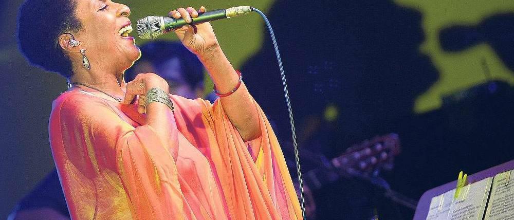 Unterwegs für ihr Land. Susana Baca wurde im Juli zur peruanischen Kulturministerin ernannt. Foto: Alin Matei/dpa