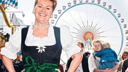 Gegen Mindestverzehr. Gabriele Weishäupl, Wiesn-Chefin, vergleicht ihn mit den „Stopfen von Gänsen“. 