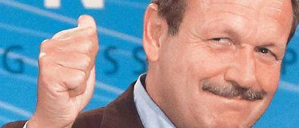 Siegerpose. Frank Bsirske wurde mit 94,7 Prozent der Stimmen wiedergewählt.